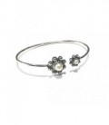 Pulsera charra plata rígida con dos botones uno de 16mm y el otro de 11mm, tamaño aro 7cm, regulable a la muñeca - S1548