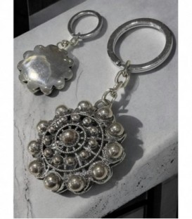 LLAVERO CHARRO PLATACON BOTON DE 35MM Y FORRADO EN PLATA LISA POR DETRAS, SE PUEDE GRABAR GRATIS - LL-T312